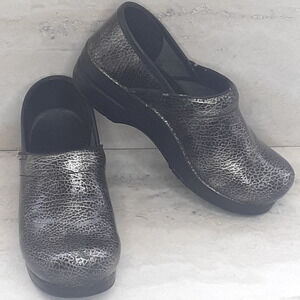 Ladies Dansko Black and Gray Clog Size 38